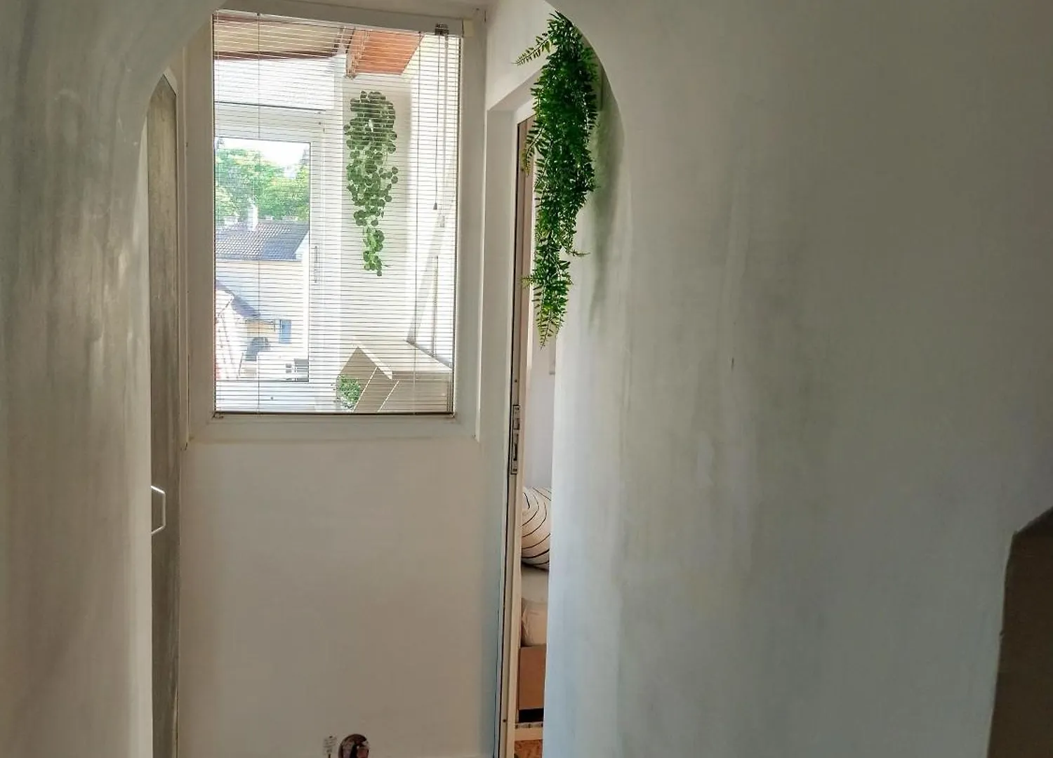 Cozy 2 Bedroom Apartment With Terrace Near The Beach And Park Warna