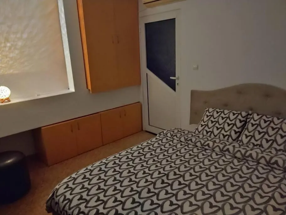 Cozy 2 Bedroom Apartment With Terrace Near The Beach And Park Warna