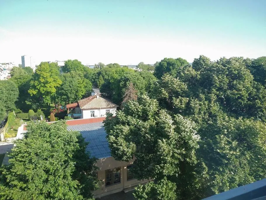 Cozy 2 Bedroom Apartment With Terrace Near The Beach And Park Warna